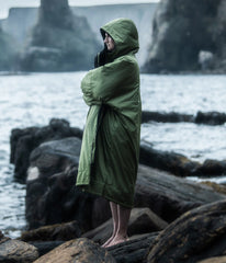 Dryrobe Advance Long Sleeve Change Coat - Dark Green & Black