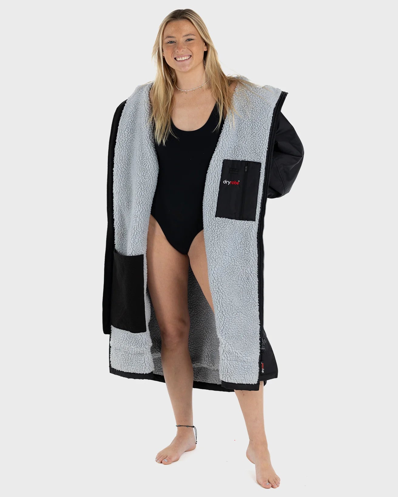 Dryrobe Advance Long Sleeve Change Coat - Black & Grey