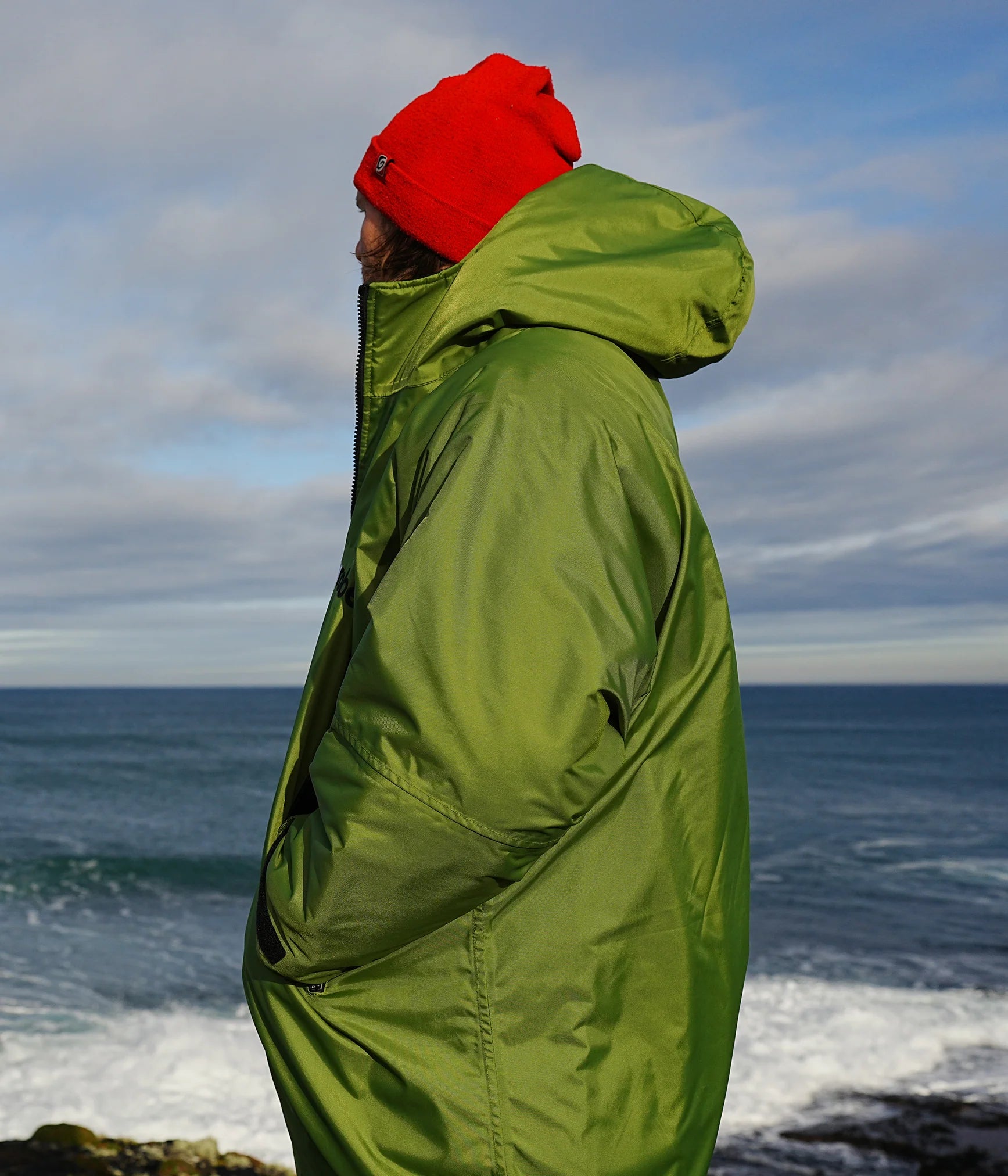 Dryrobe Advance Long Sleeve Change Coat - Dark Green & Black