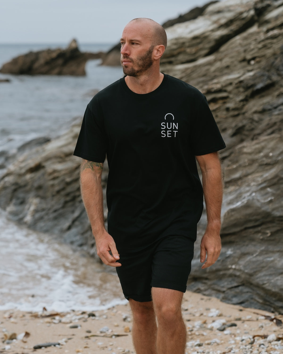 Men's Essential Organic T-Shirt - Black