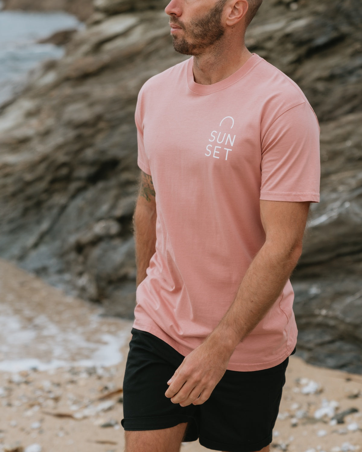 Men's Essential T-Shirt - Faded Rose