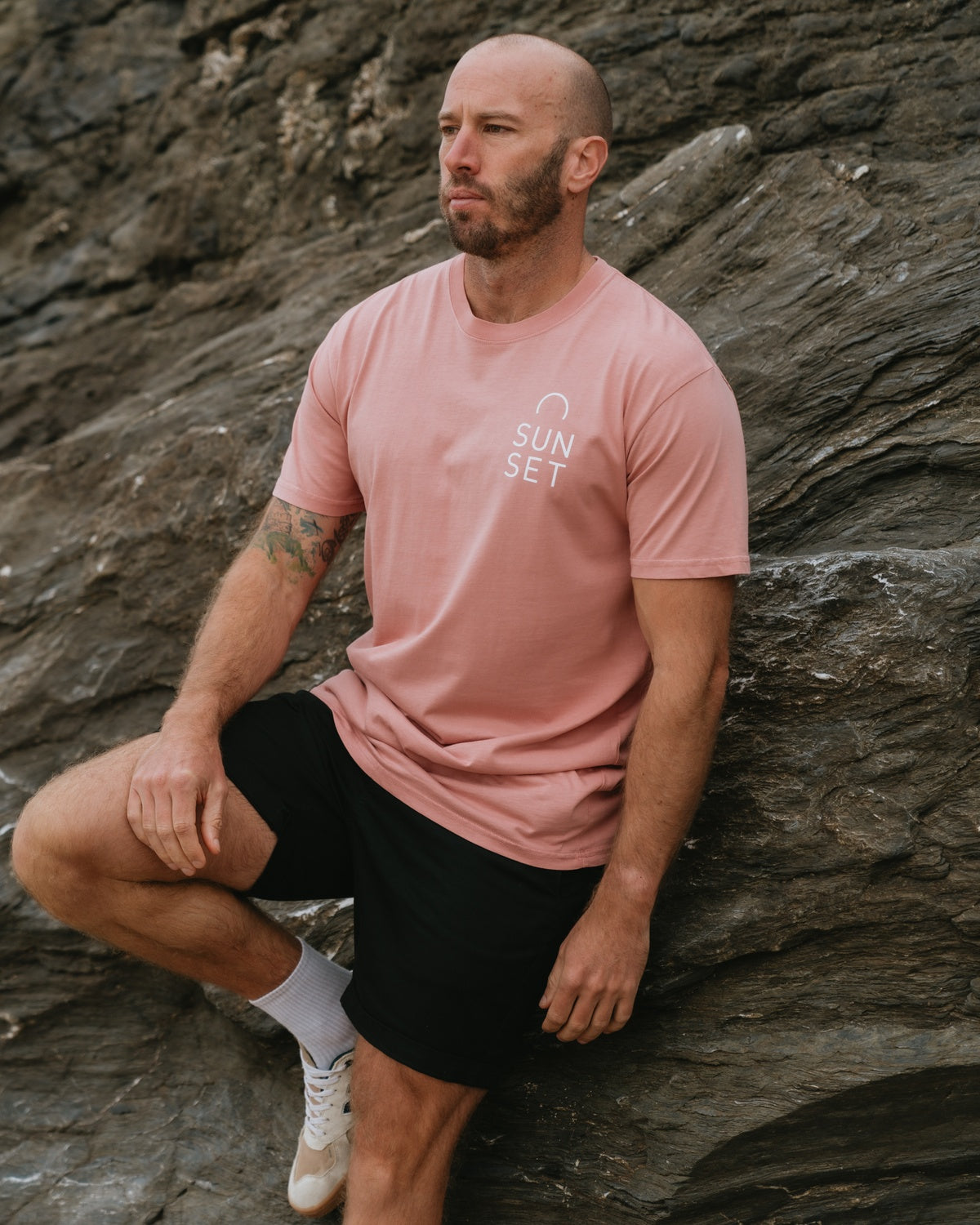 Men's Essential T-Shirt - Faded Rose