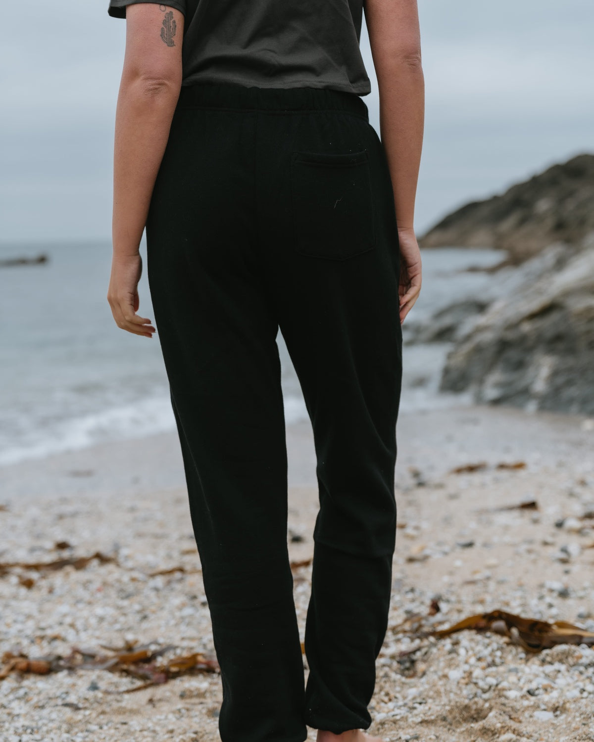 Sunset Surf Classic Joggers - Black