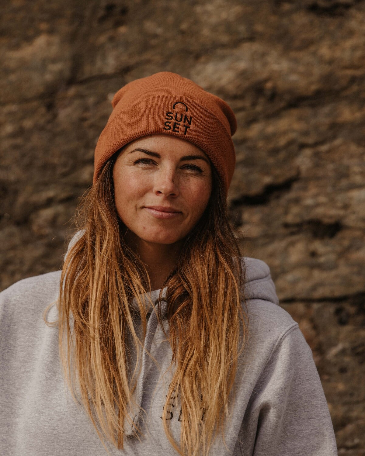 Sunset Surf Beanie - Rust